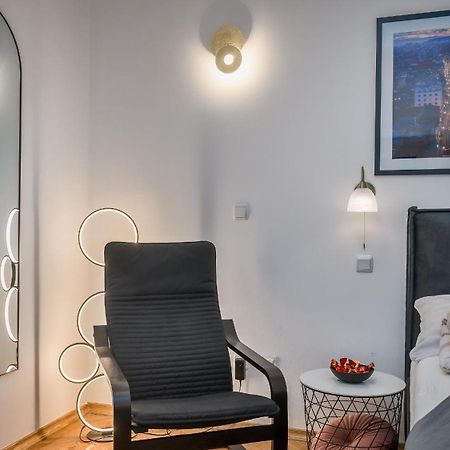 Iva'S Central Apartment Zagreb Exterior foto